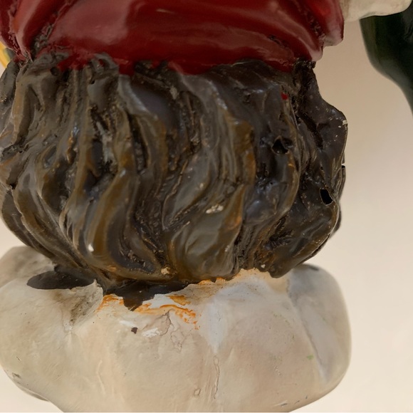 Bon Appetit plastic figurine. It looks rustic & there is staining at the back. - Picture 4 of 7